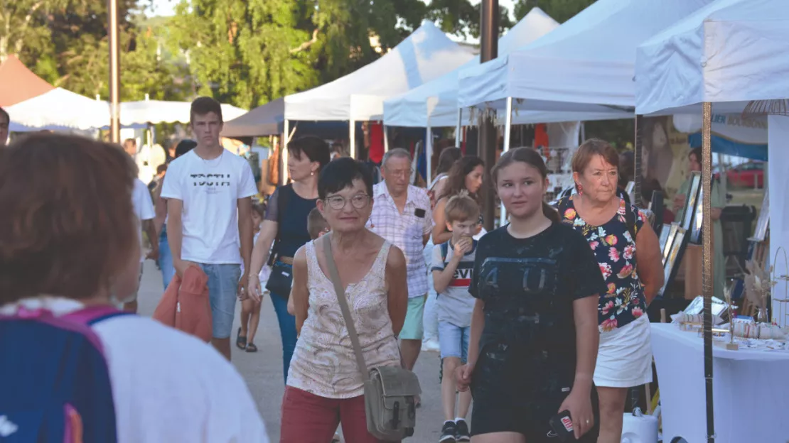 Marché du Lac - Bellerive sur Allier