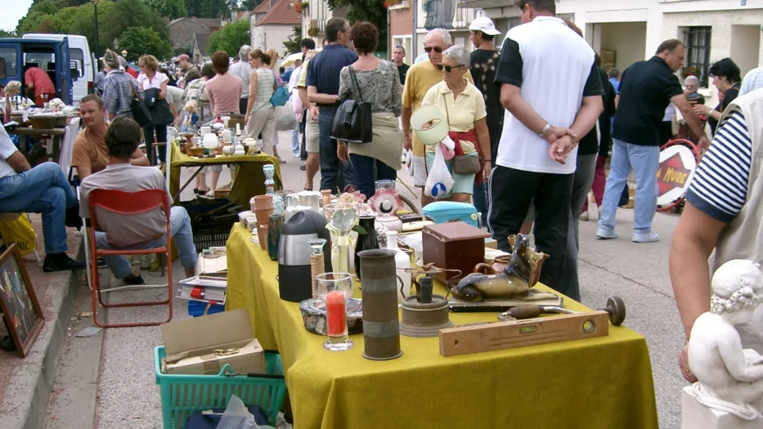 BROCANTE VIDE GRENIER