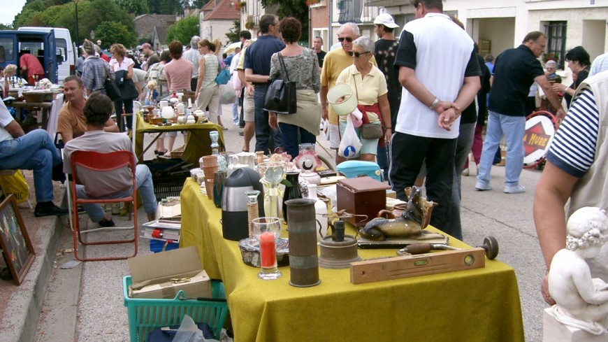 BROCANTE VIDE GRENIER - Agenda