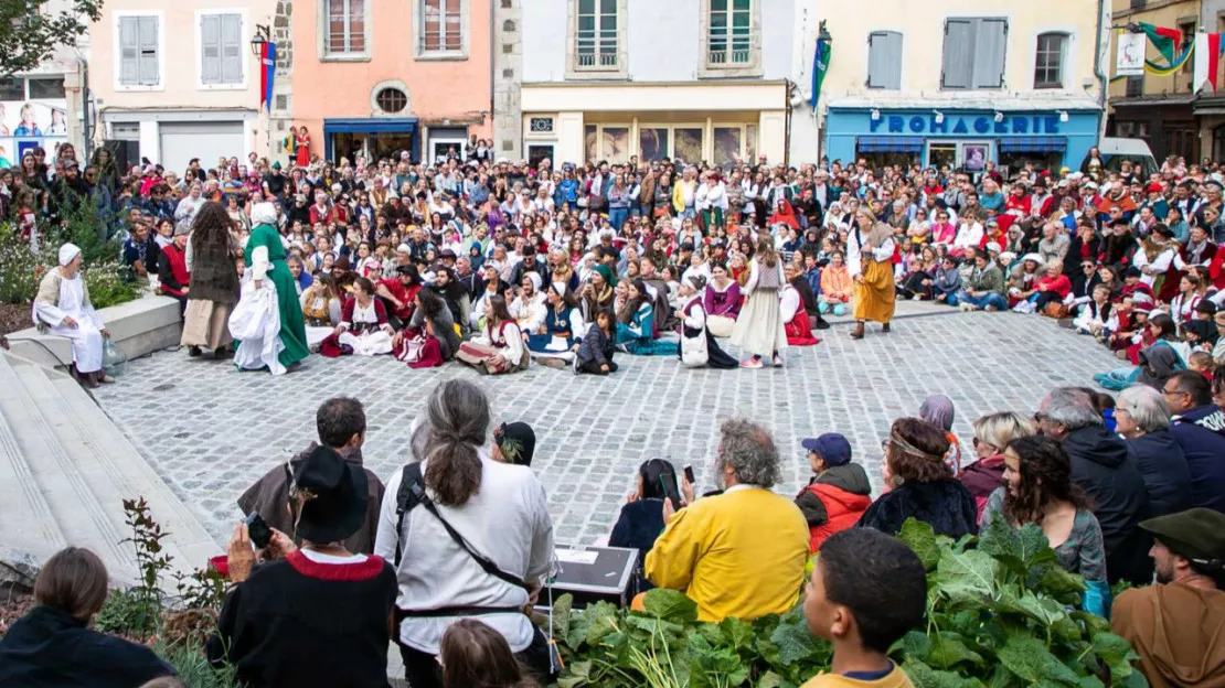 Au Puy-en-Velay (43), les temps forts du Roi de l’Oiseau célébrés jusqu'à dimanche