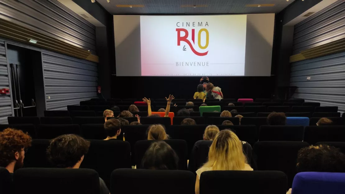 Ce cinéma de Clermont-Ferrand met ses fauteuils en vente ce samedi