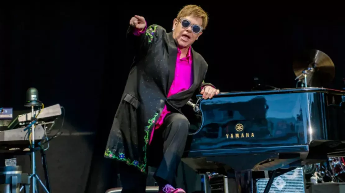 Elton John atteint les 2 milliards de streams sur un seul morceau