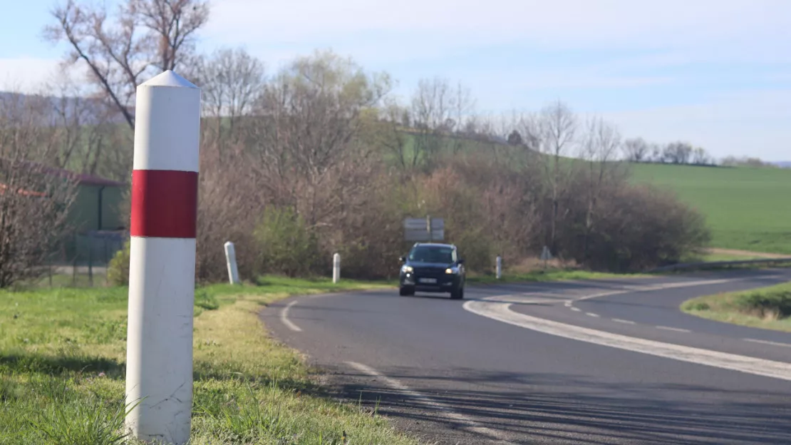 Près de Vichy, un conducteur de 21 ans meurt sur une route de l'Allier